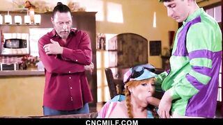 Head Damage Turns Nick Into A Sex Maniac For Stepmom Lauren Twat