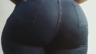 Chubby Butt Jean Fitting
