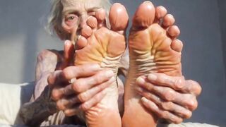 Granny Foot Oil Play - Self Massage Makes Her Lewd and Oozing