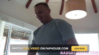 Hawt Wife on Vacation Takes a Biggest Facial After Banging