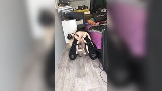 bedsto couch sex toy in muzzel humping wand
