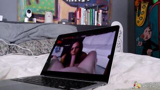 Honey Gives Her Recent Roomie A Hawt Show
