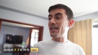 BRAZZERS - Jordi Becomes Hawt Scarlett Starr’s Much loved Way To Work Out After Her Breakup