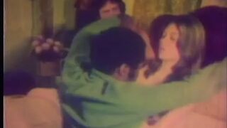 Pleasing three-some vintage bang