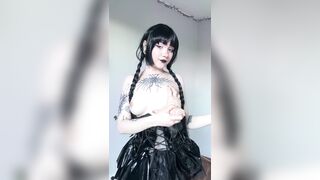 Would u play with me, playgirl? ?