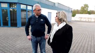 Grandmilf enjoys screwing and sucking partner