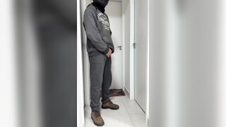 Trans Bangs Delivery Chap and When His Order Is Late
