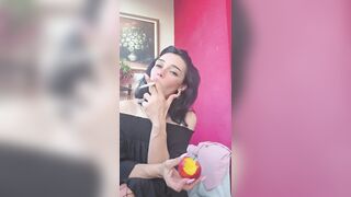 Seductive and Fascinating Smokin'