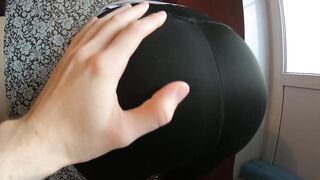 Sporty Teen in Yoga Panties Screwed After Training