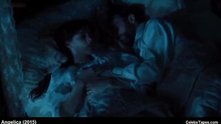 Jena Malone in nature's garb and sex clips