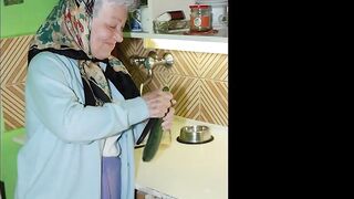 OmaHoteL Picture Slideshow With Stripped Grannies