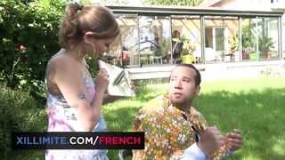Ass slam with the youthful hairdresser