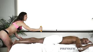 INTIMATE PrivateBlack - Glamorous Julia Rocka Gives Sloppy Head In 69!