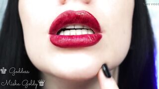 Cum to my large lips and hookah smoke!
