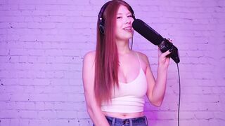 ASMR Throat Sounds & Enormous Breathing ? Hand Movements for Intensive Tingles
