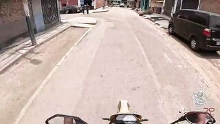 I pick up a schoolgirl from Carabayllo on my motorcycle, and I cum in her butt (POV)
