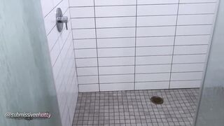 Hawt Chap Showers Plugged 11 Minute Shower Session