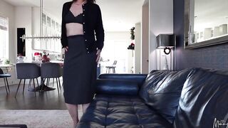 StepMom Comes Home to Give U BJ