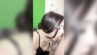 INTENSIVE TONGUE SUCKING PLAYGIRL LARGE AND BEWITCHING PENIS
