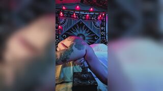 Nephila Rides Dream Sex tool, See her Centaur Creature Weenie Glide Right inside that Taut Milfy Cunt, Hear the Juices Filling and Plumping up that C