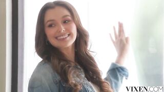 Leanas relationship is coming to an end, so this fantasy girlfriend is giving her in a short time-to-be-ex smth bittersweet to remember her by.