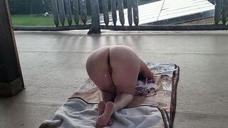 Large Ass Stepmom gets a surprise