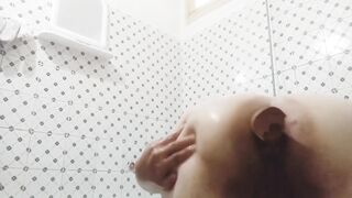 Lesbo anal. big beautiful woman