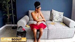 I made this cute AFRICAN LATIN BABE student pick between my BWC and her BOYFRIEND... facile choice