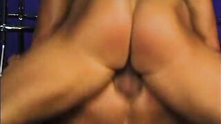 Stockinged gilf blowing large shlong and getting banged passionately