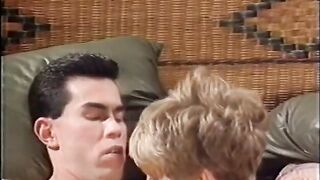 Male likes it when his girlfriend screws his arsehole with a large ebony belt-on