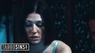 Stepmom Caught Stepdaughter Screwing With Her Stepuncle - Krissy Lynn, Kamryn Jayde