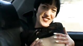 Hawt doxy please her cunt in car