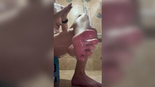 Lila Hotwife’s Shower Tease: I Soap My Large Fake Breasts, Play with My Hairless Vagina & Show off My Feet!