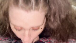 POV ORAL PLEASURE CORPULENT WIFE SWALLOWS CUM