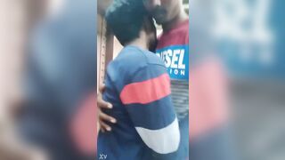 Kerala homo hugging
