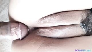 Sexo anal inesperado con el culo apretado de una mother I'd like to fuck cachonda y culona: sorpresa, vas a recibir mi polla en el coño