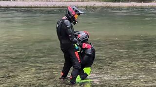 Gear-Heads getting moist in the Isar [ Free OnlyFans ]