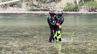 Gear-Heads getting moist in the Isar [ Free OnlyFans ]