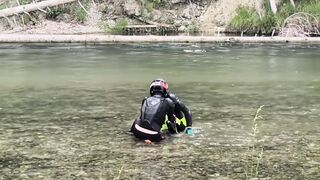 Gear-Heads getting moist in the Isar [ Free OnlyFans ]