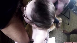 Amateur PAWG with glasses does her 1st blowbang