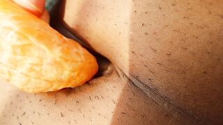 Stomach button tries an Orange - Orange Screw ASMR