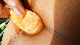 Stomach button tries an Orange - Orange Screw ASMR