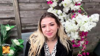The Charming Sienna, a Glamorous 27-year-old Blond, Likes Screwing in Front of the Camera!