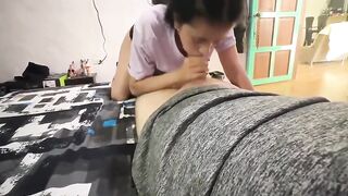 Delightsome Oral sex From a Slutty College Gal Avid for a Valuable Dong