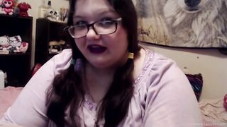 Large Beauty Dee Rides Her Stud