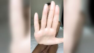 Hand blocks view but legs stay widen wide ?