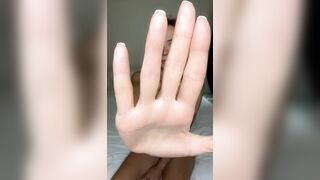Hand blocks view but legs stay widen wide ?