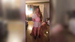 Hawt step mommy in brassiere and pants popping balloons with cigarettes, gets her lustful and cunt wet