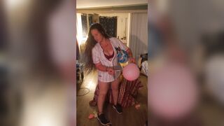 Hawt step mommy in brassiere and pants popping balloons with cigarettes, gets her lustful and cunt wet