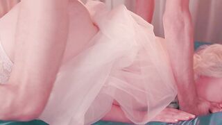 Concupiscent bride wench craves to have sex right previous to the wedding and show up with ruined makeup and cum on her face cause this babe's a real floozy and sexwife